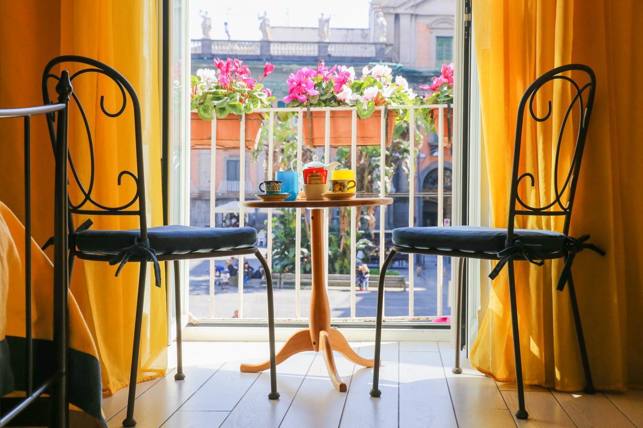 Bed & Breakfast Piazza Dante Naples Luaran gambar